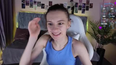 _ash_leyy_ online show from October 26, 1:33 am