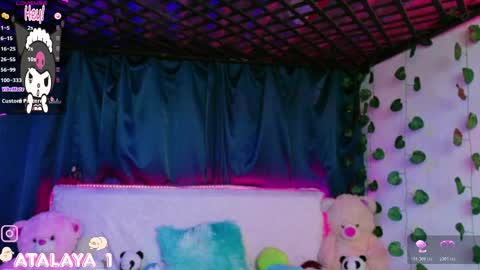 Snapshot of _atalaya_ chatting on June 5, 6:52 am independent model atalaya online show from June 5, 6:52 am