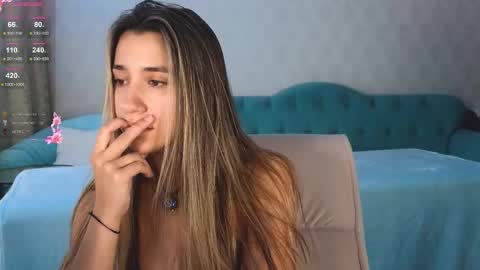 Snapshot of _aura_18 chatting on February 20, 6:26 am _aura_18 online show from February 20, 6:26 am