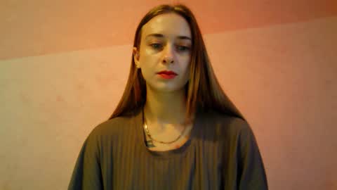 _aurora_sweet online show from October 19, 8:15 am