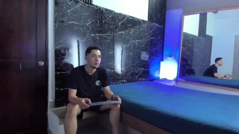 _axel_09 online show from September 12, 4:23 am