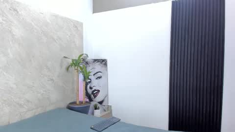 _axel_09 online show from September 19, 4:58 am