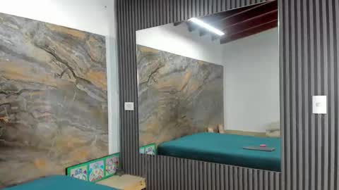 _axel_09 online show from October 9, 5:05 am