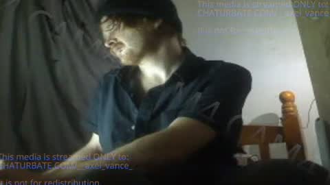 Snapshot of _axel_vance_ chatting on May 20, 8:26 pm _axel_vance_ online show from May 20, 8:26 pm