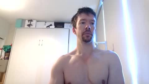 _b_h_c_ online show from March 28, 9:25 pm