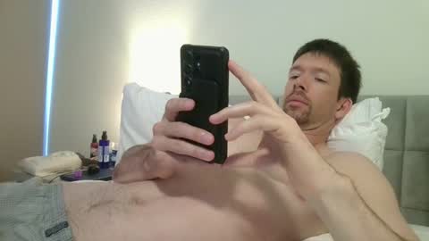 Snapshot of _b_h_c_ chatting on July 1, 7:57 pm _b_h_c_ online show from July 1, 7:57 pm