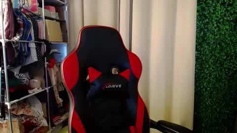 Snapshot of _babieswink chatting on January 15, 10:24 pm _babieswink online show from January 15, 10:24 pm