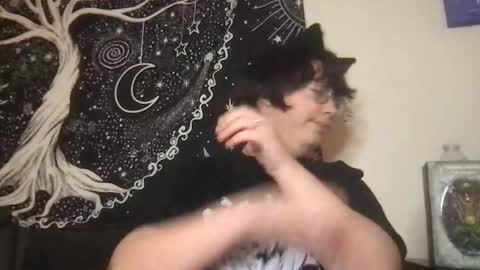 Snapshot of _bandit_b0y chatting on January 7, 2:31 am bandit online show from January 7, 2:31 am