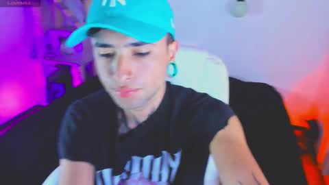 Snapshot of _baterchatur chatting on February 20, 9:15 pm Lunita online show from February 20, 9:15 pm