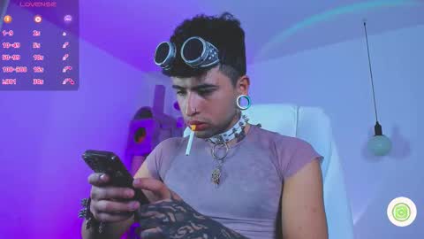 Snapshot of _baterchatur chatting on February 21, 11:50 pm Lunita online show from February 21, 11:50 pm