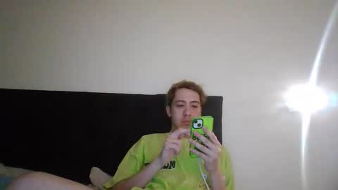 Snapshot of _bbyboy chatting on November 9, 12:42 am bbyboy online show from November 9, 12:42 am