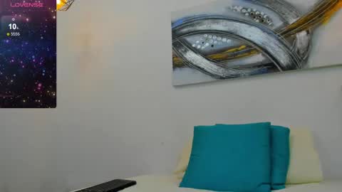 Snapshot of _becky__ chatting on December 17, 8:32 pm Becky online show from December 17, 8:32 pm