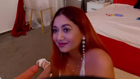 Bella online show from June 12, 5:23 pm
