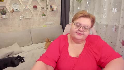 Snapshot of _big_beautiful_love_ chatting on January 9, 12:25 am Louise  ONLY IN PVT  Masturbation with dildo and cum  Naked  Show and play with pussy  Blow job  Hand job  ONLY IN PVT  online show from January 9, 12:25 am