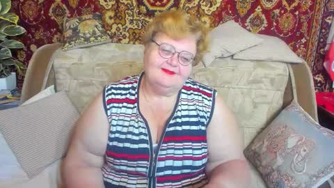 Snapshot of _big_beautiful_love_ chatting on October 4, 7:34 pm Louise  ONLY IN PVT  Masturbation with dildo and cum  Naked  Show and play with pussy  Blow job  Hand job  ONLY IN PVT  online show from October 4, 7:34 pm