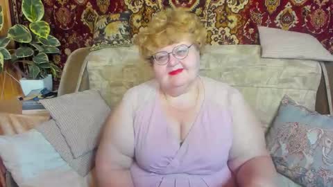 Snapshot of _big_beautiful_love_ chatting on October 8, 8:28 pm Louise  ONLY IN PVT  Masturbation with dildo and cum  Naked  Show and play with pussy  Blow job  Hand job  ONLY IN PVT  online show from October 8, 8:28 pm