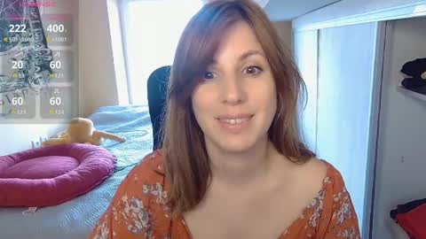 Snapshot of _blackpearl chatting on May 15, 10:11 am Laura online show from May 15, 10:11 am