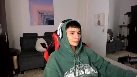 B L A K E online show from December 19, 6:12 am