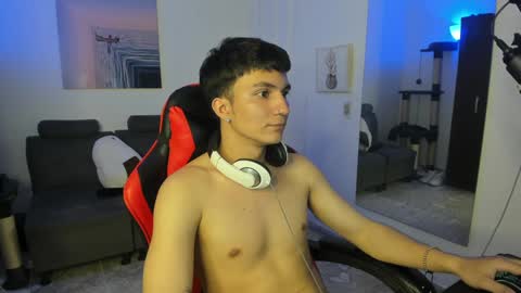 B L A K E online show from January 2, 1:38 am