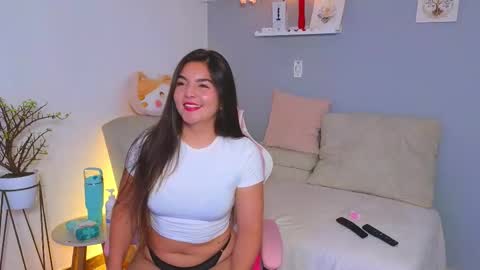 Bonnie online show from December 17, 12:49 am