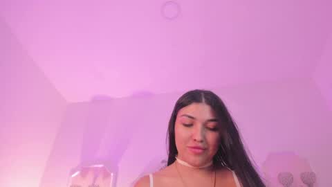 Brenda  online show from November 12, 7:46 pm