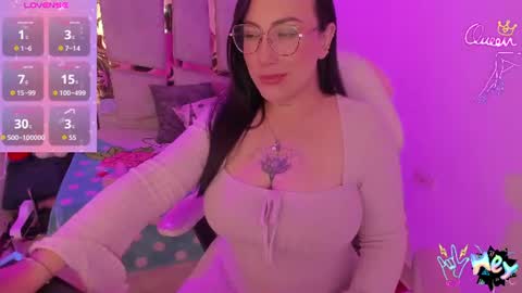 Snapshot of _briigite chatting on June 17, 7:00 am Angie Independent model online show from June 17, 7:00 am