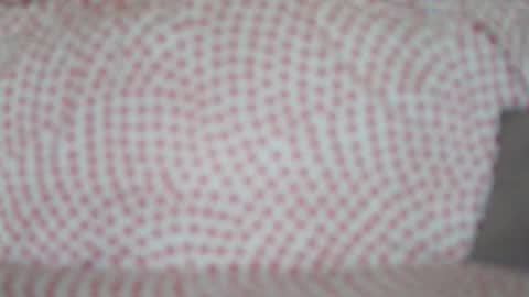Snapshot of _bunny_b chatting on May 18, 5:46 am I will be back soon online show from May 18, 5:46 am