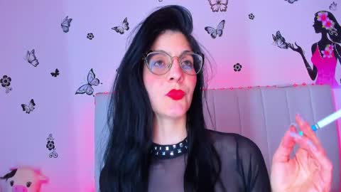Snapshot of _caro_lyne_ chatting on April 22, 4:15 am Carolina online show from April 22, 4:15 am