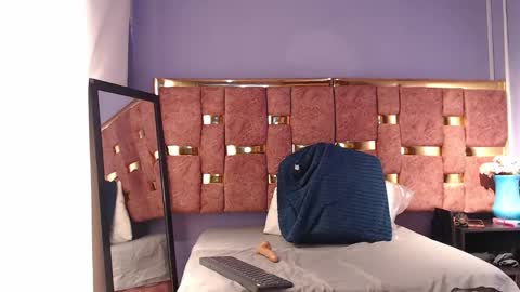 Caroline online show from February 6, 10:40 am