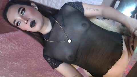 Caroline online show from February 8, 7:15 am