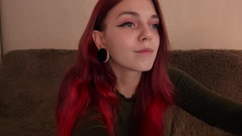 Caroline online show from November 5, 12:16 pm