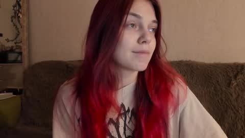 Caroline online show from November 29, 10:18 am