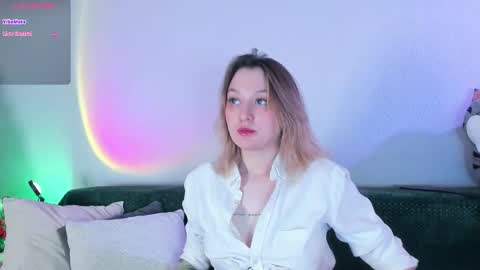 Christina Chris online show from December 22, 3:47 am