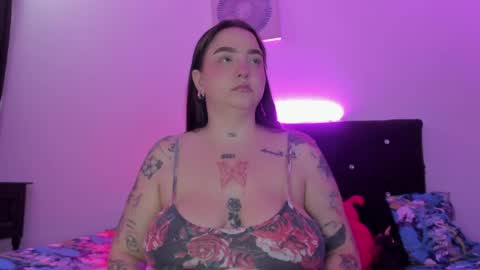Snapshot of _cee_leste chatting on May 27, 7:00 pm _cee_leste online show from May 27, 7:00 pm