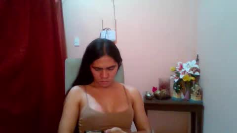 Snapshot of _celina chatting on April 19, 12:54 am _celina online show from April 19, 12:54 am