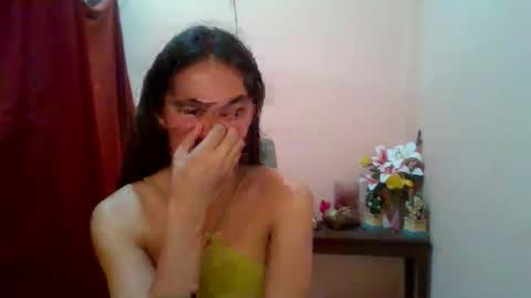 Snapshot of _celina chatting on April 20, 11:17 pm _celina online show from April 20, 11:17 pm