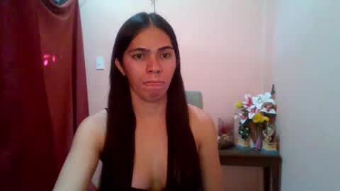 Snapshot of _celina chatting on April 24, 11:18 pm _celina online show from April 24, 11:18 pm