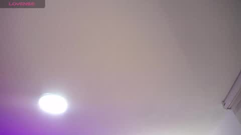 Snapshot of _charlotte_collins_ chatting on June 4, 3:29 pm _charlotte_collins_ online show from June 4, 3:29 pm