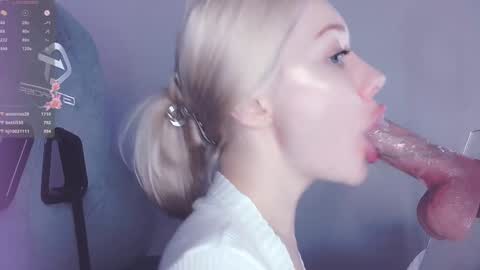 Snapshot of _chatur_babe chatting on January 12, 6:05 pm Angelina online show from January 12, 6:05 pm