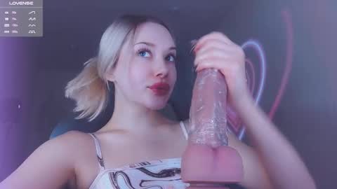 Angelina online show from November 22, 4:39 pm