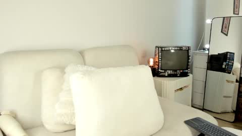 Cherry C. online show from April 23, 4:57 am