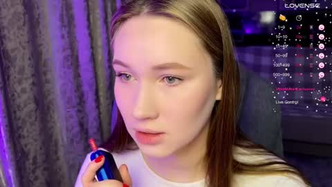 _chloe_miller_ online show from December 4, 9:34 pm