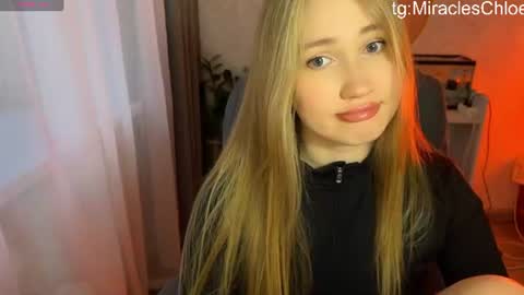 Snapshot of _chloe_miller_ chatting on July 13, 5:05 pm _chloe_miller_ online show from July 13, 5:05 pm
