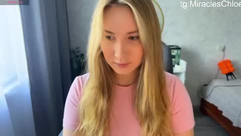 Snapshot of _chloe_miller_ chatting on July 20, 3:25 pm _chloe_miller_ online show from July 20, 3:25 pm