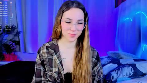 Cindy . online show from December 5, 5:27 am