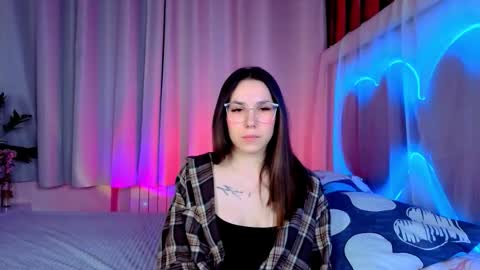 Cindy . online show from February 3, 6:11 am