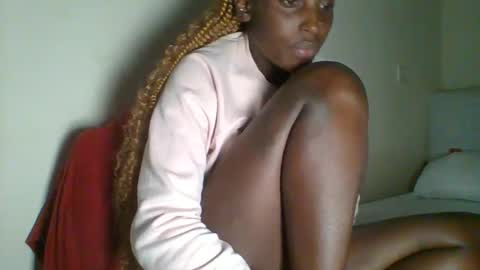 Snapshot of _clara01 chatting on January 29, 9:12 am clara online show from January 29, 9:12 am