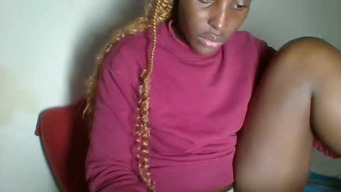 Snapshot of _clara01 chatting on February 1, 12:16 pm clara online show from February 1, 12:16 pm