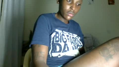 Snapshot of _clara01 chatting on June 17, 12:24 am clara online show from June 17, 12:24 am