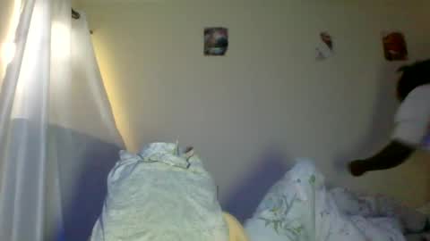 Snapshot of _clara01 chatting on June 23, 9:40 am clara online show from June 23, 9:40 am